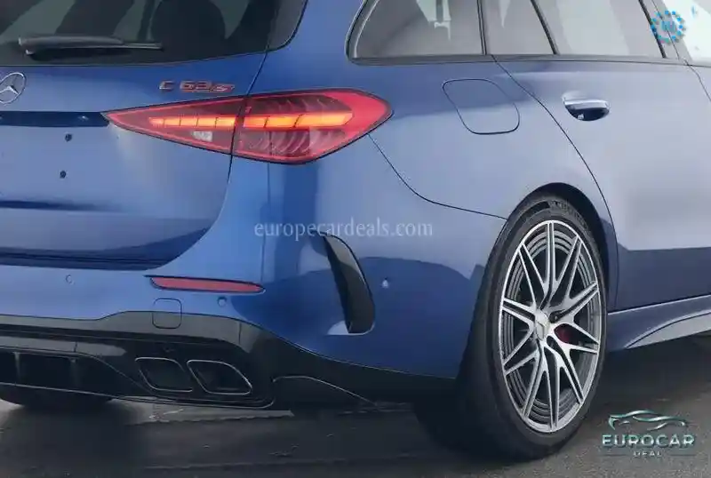 Mercedes-Benz C 63 AMG