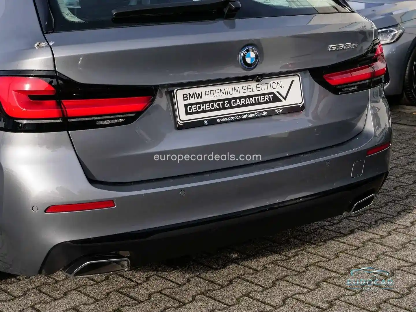 BMW 530