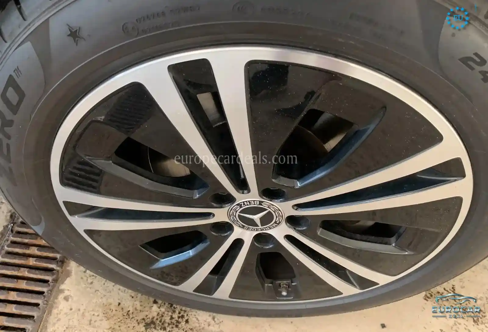Mercedes-Benz E 400