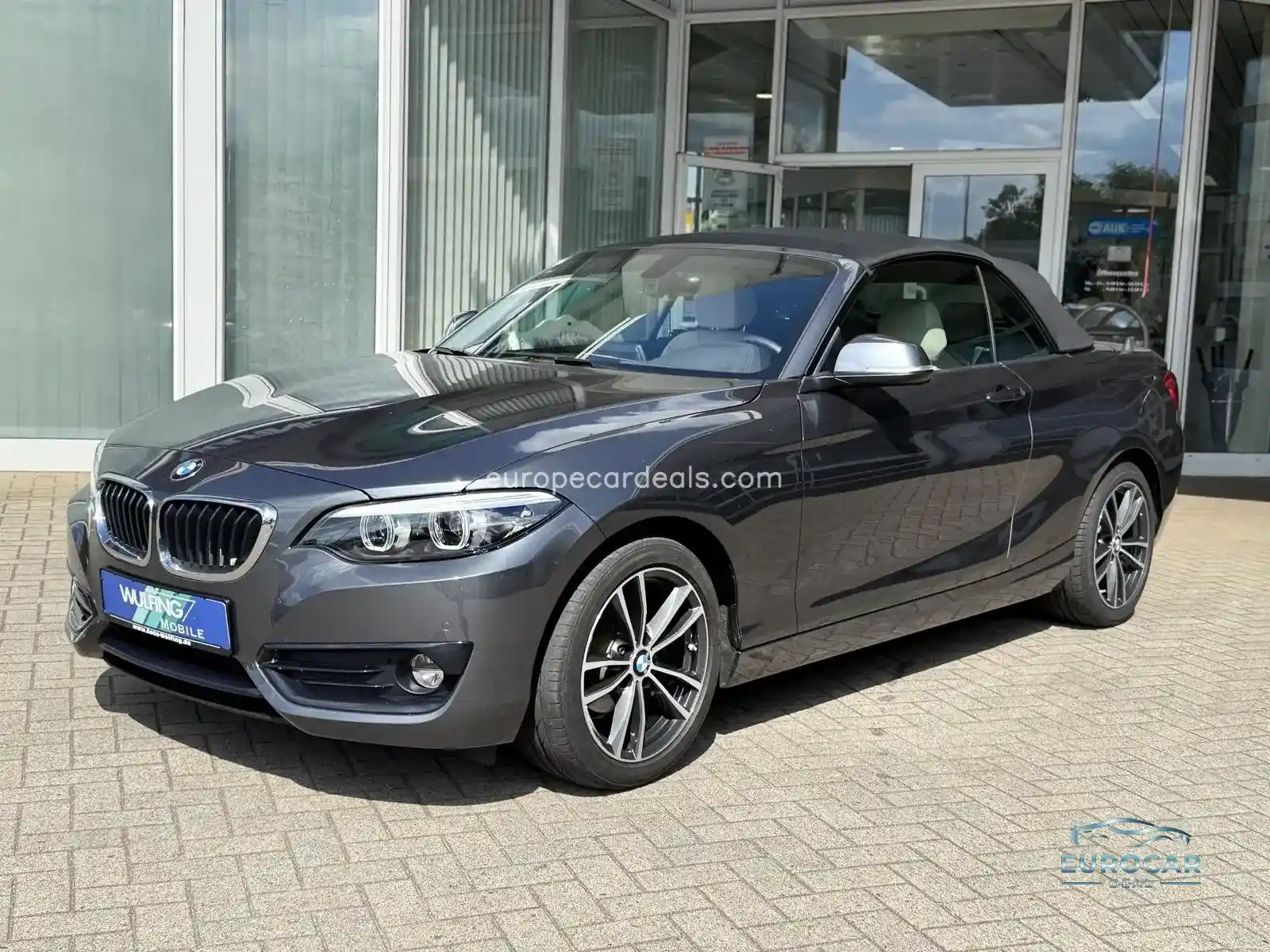 BMW 218