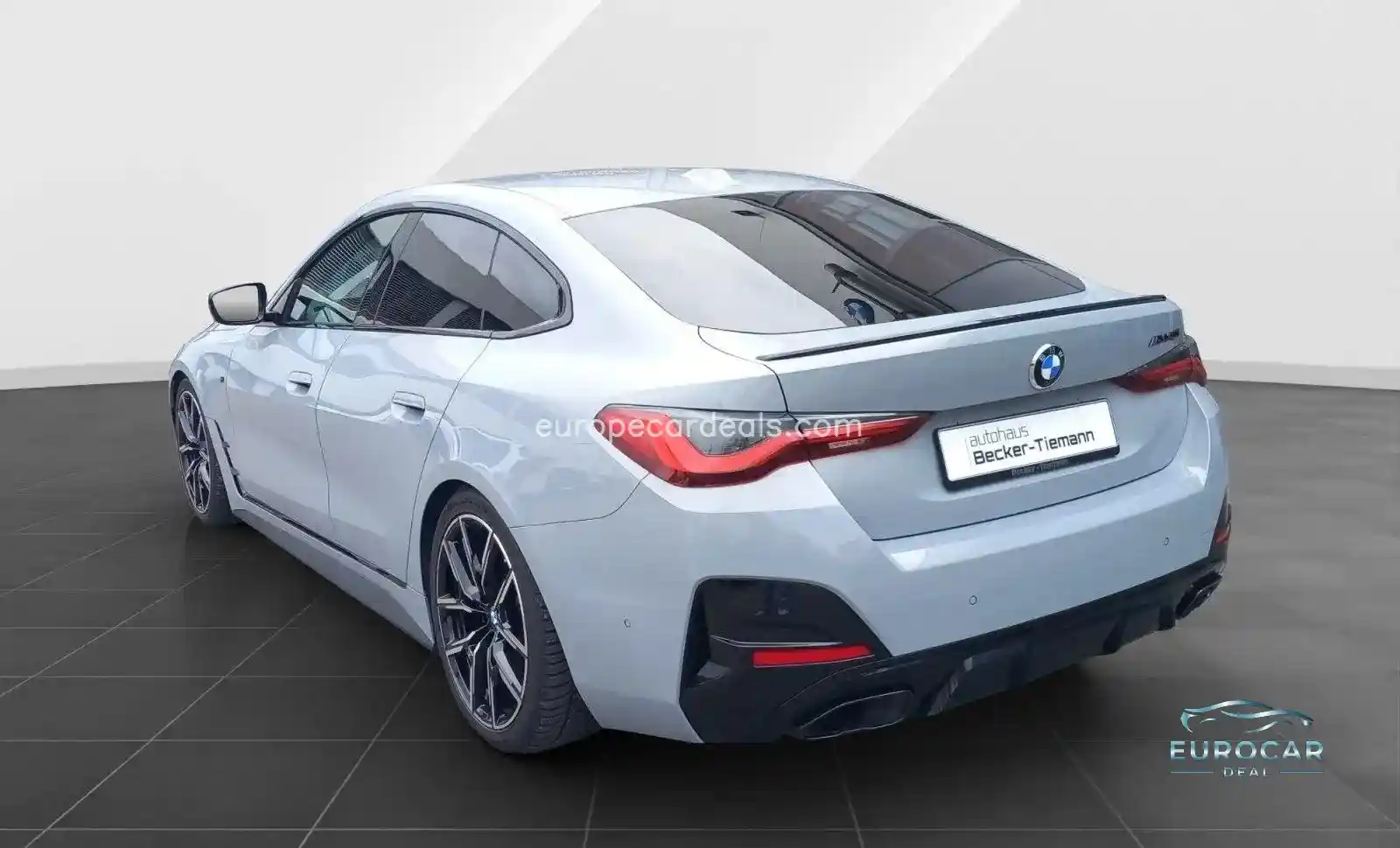 BMW M440