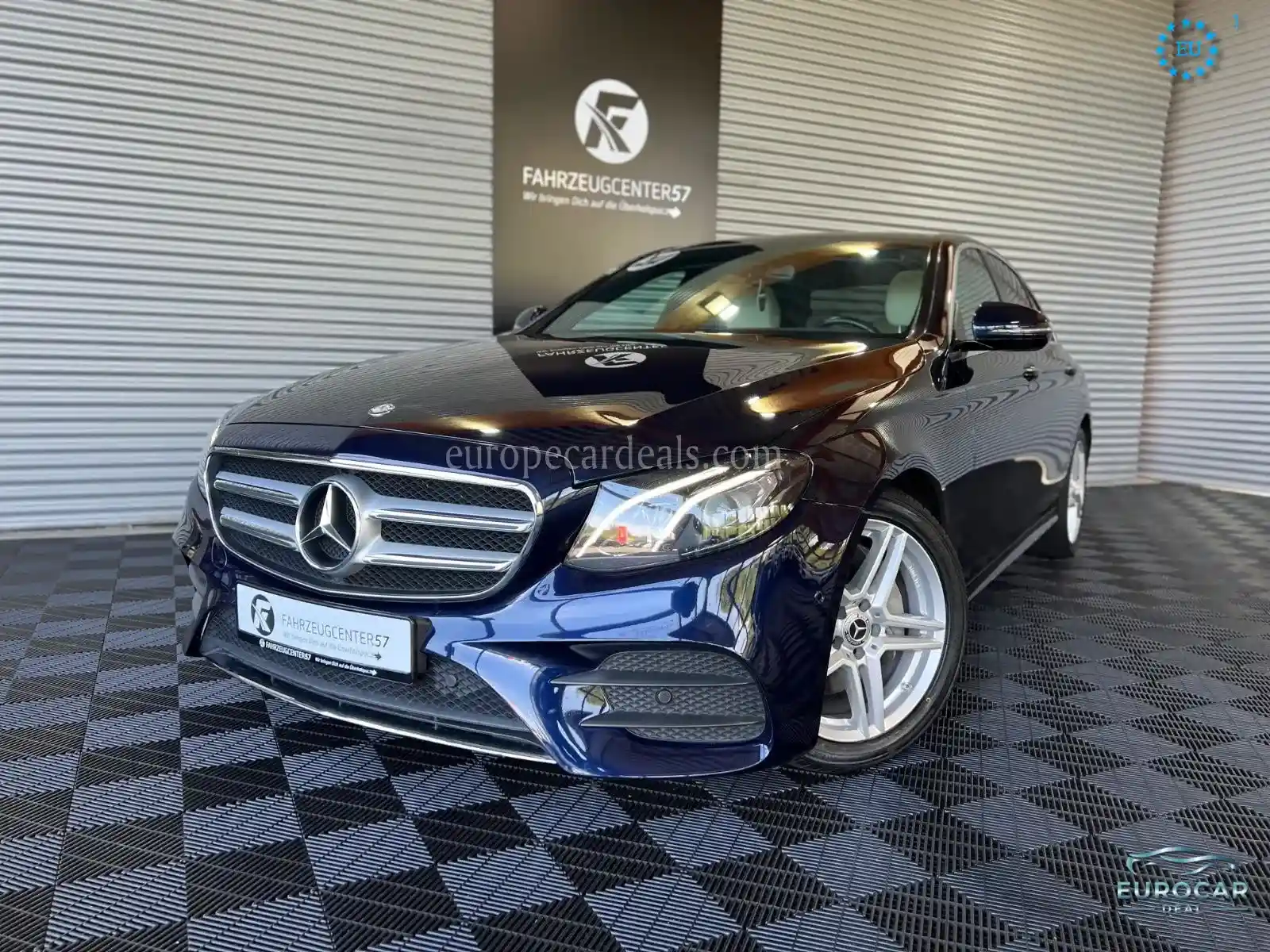 Mercedes-Benz E 300