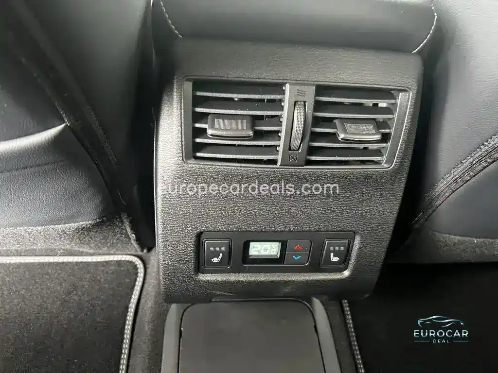 Mitsubishi Plug-in Hybrid Outlander