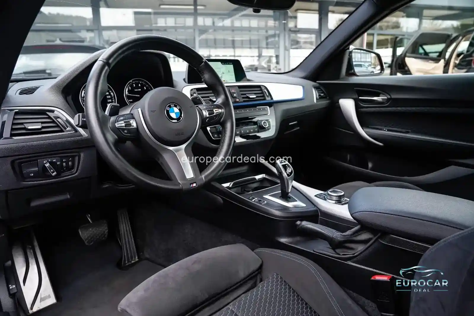 BMW M240i