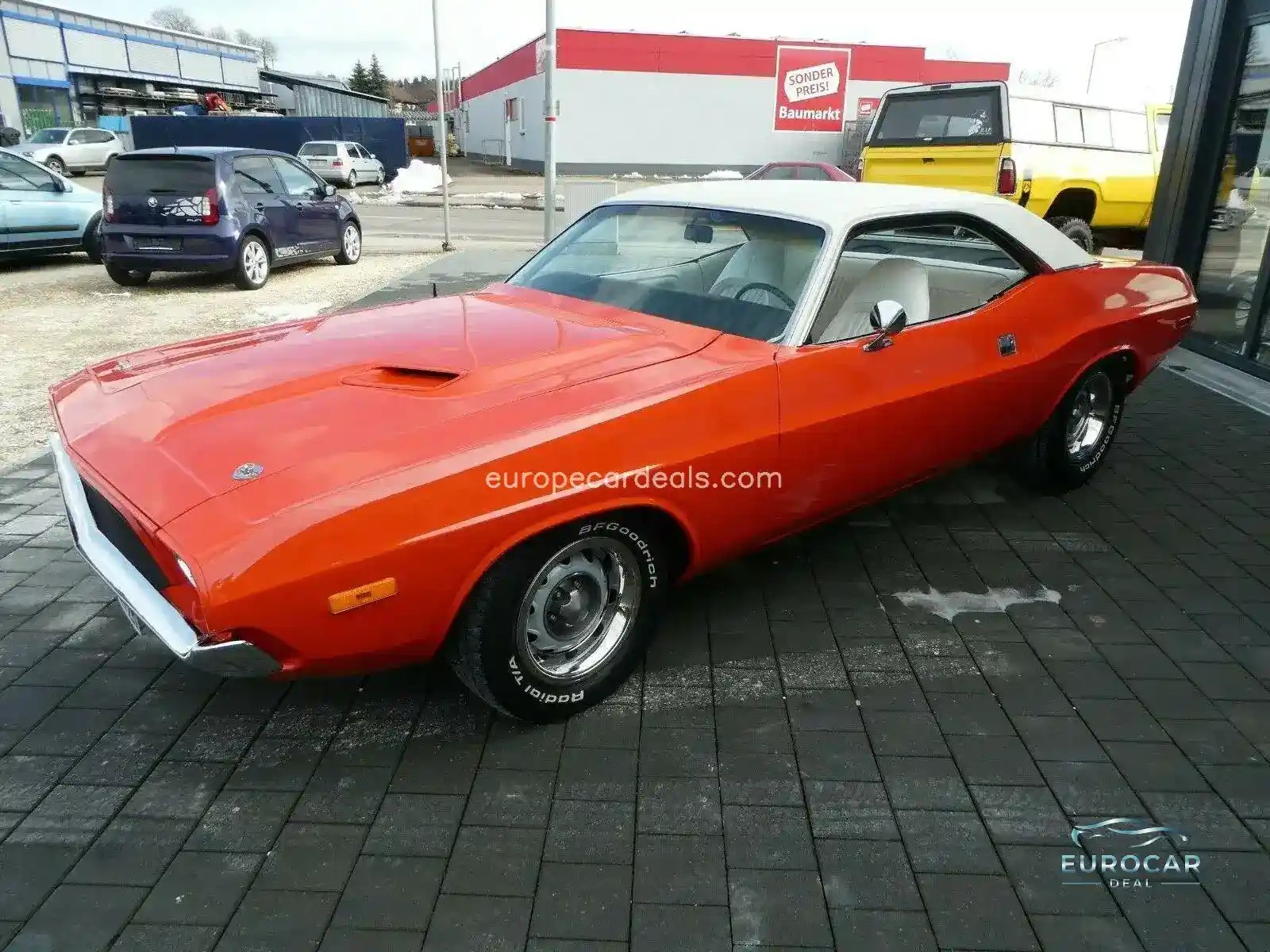 Dodge Challenger