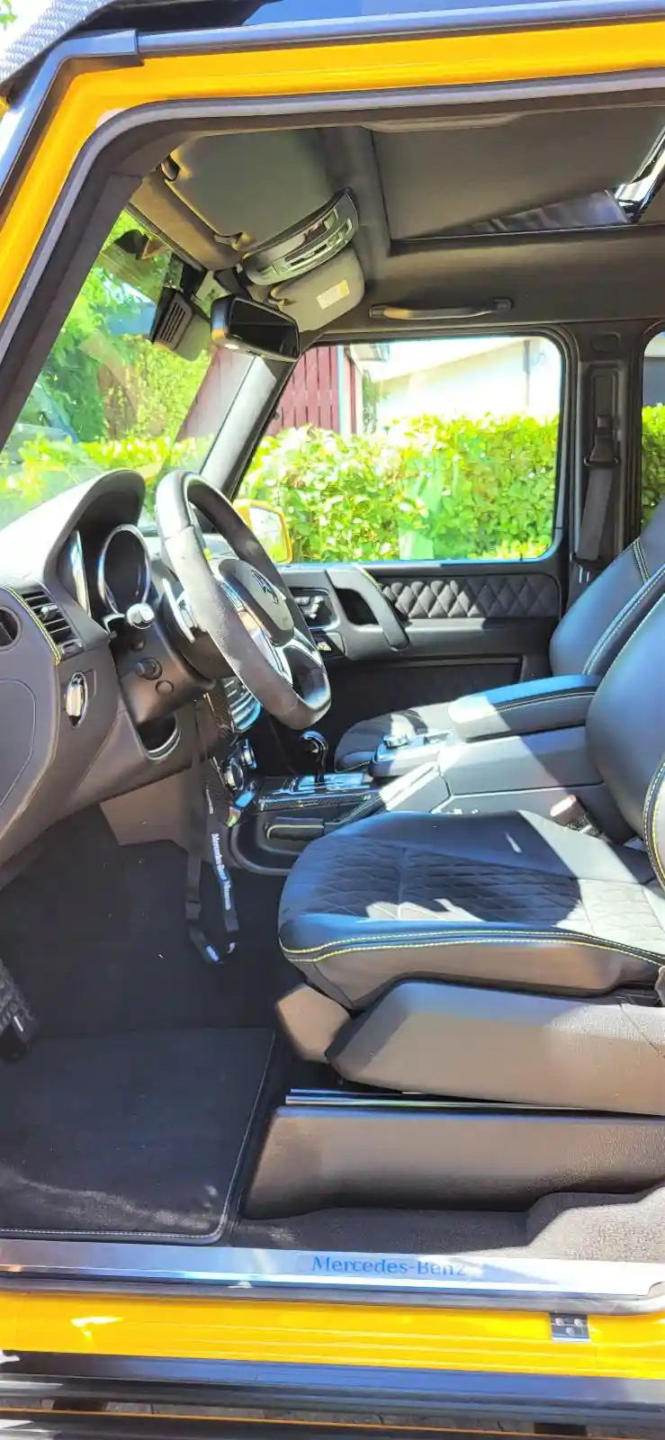 Mercedes-Benz G 500