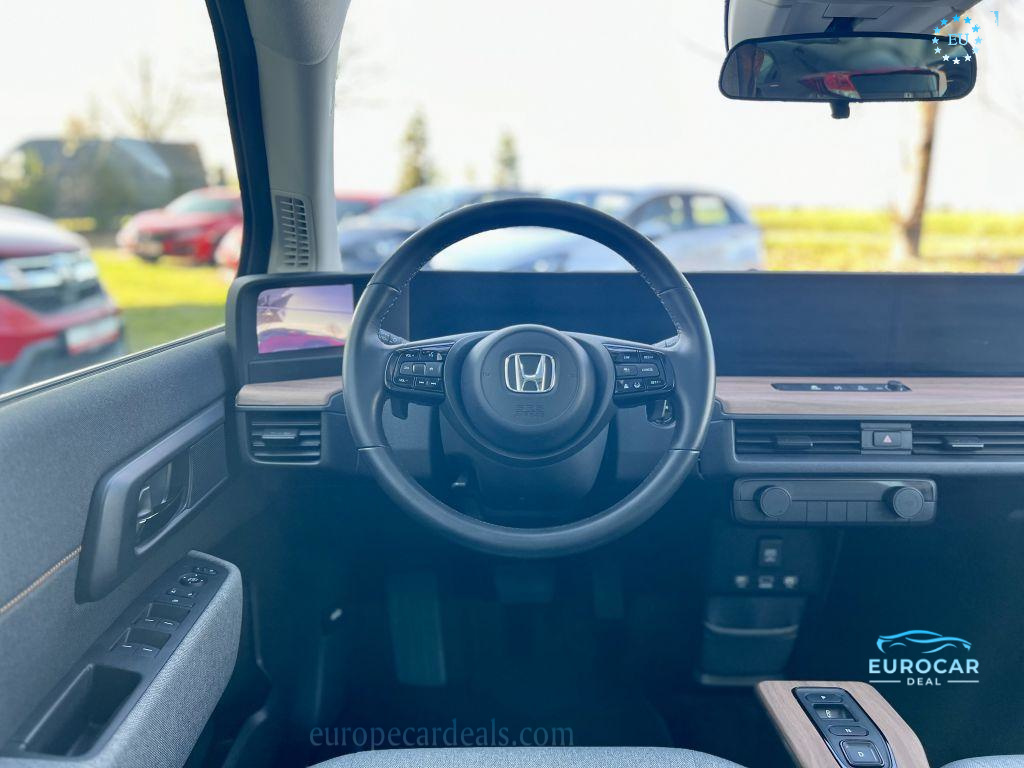 Honda e