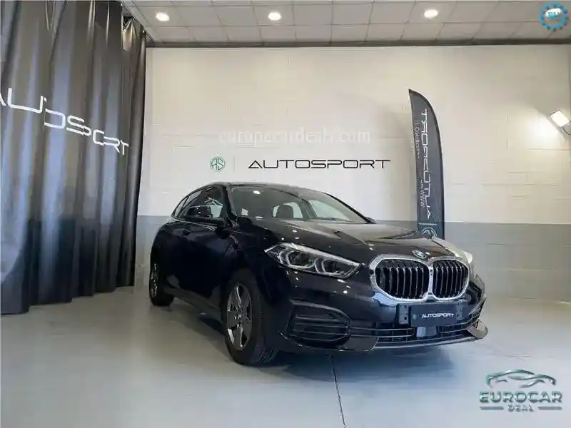 BMW 118