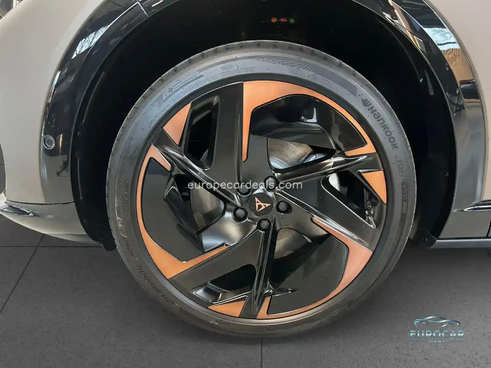 Cupra Tavascan