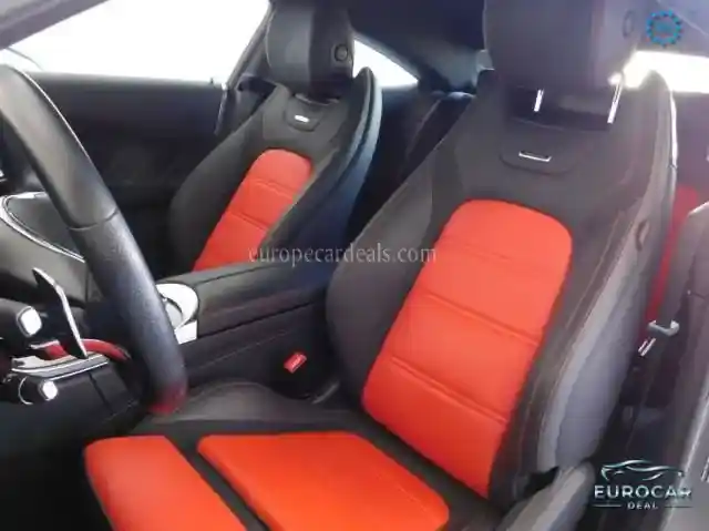 Mercedes-Benz C 63 AMG