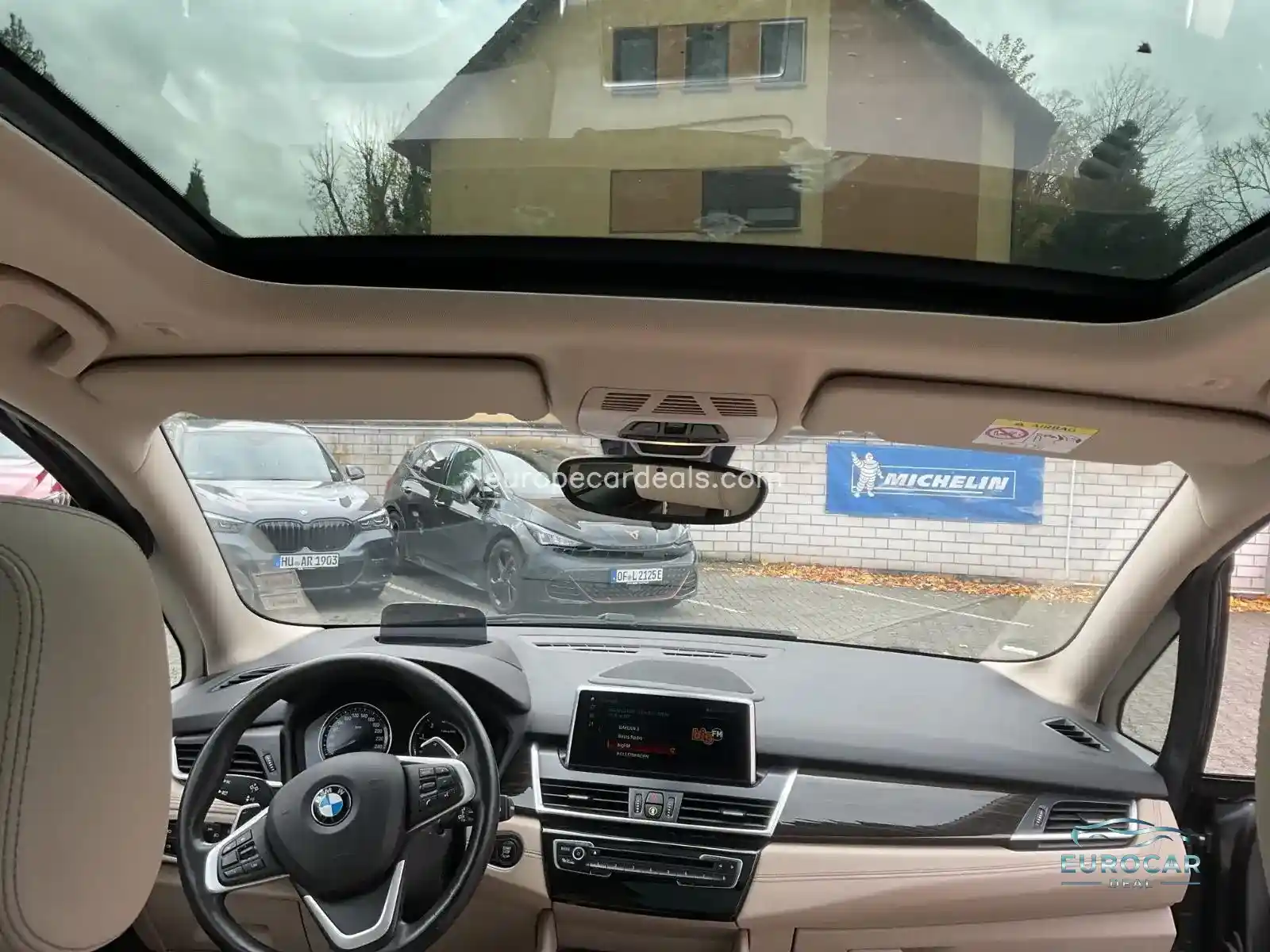 BMW 220