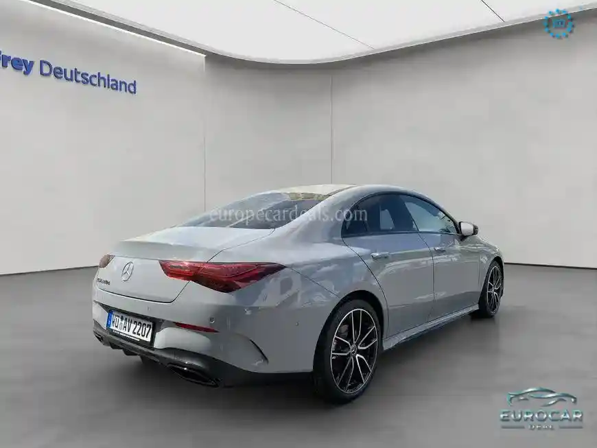 Mercedes-Benz CLA 220