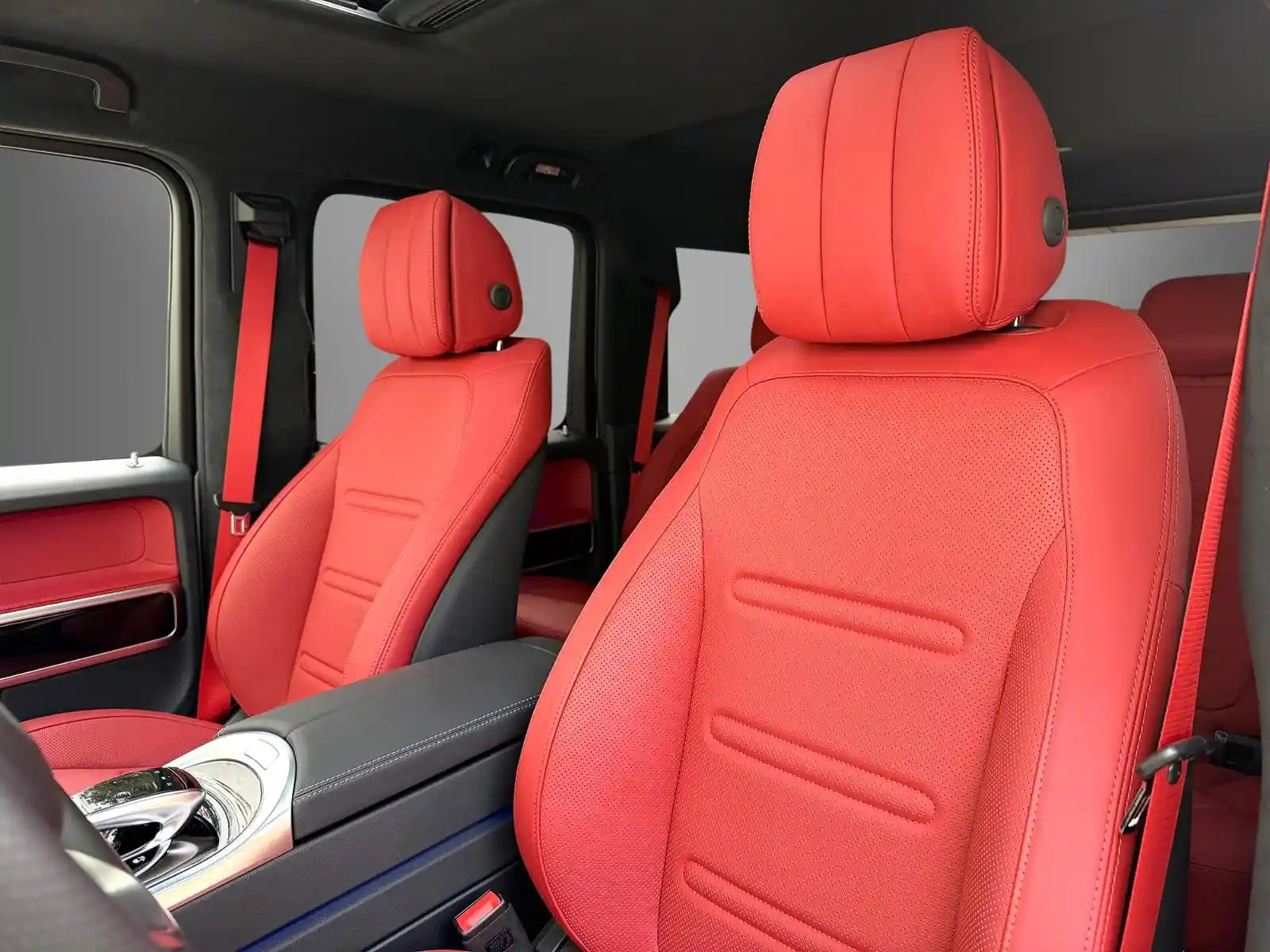 Mercedes-Benz G 500