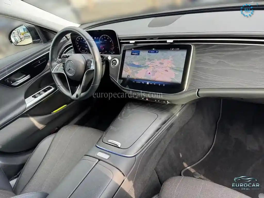 Mercedes-Benz E 200