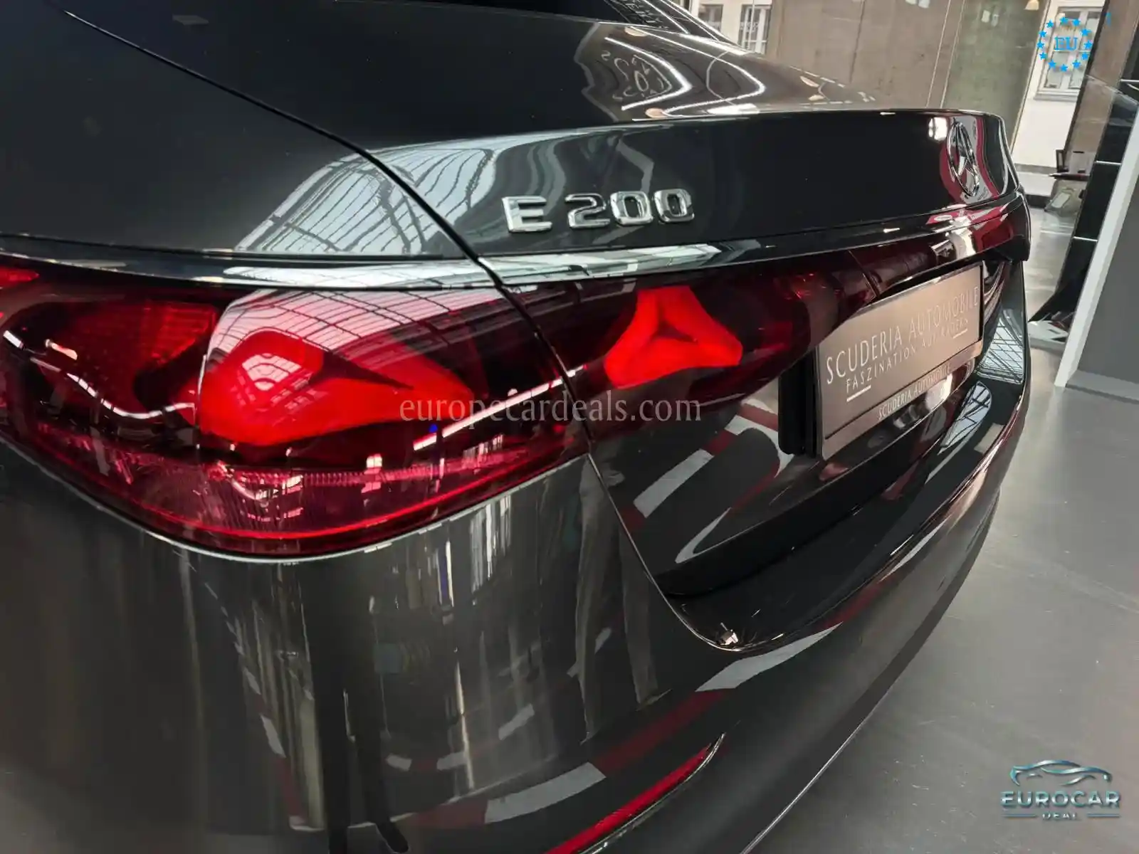 Mercedes-Benz E 200