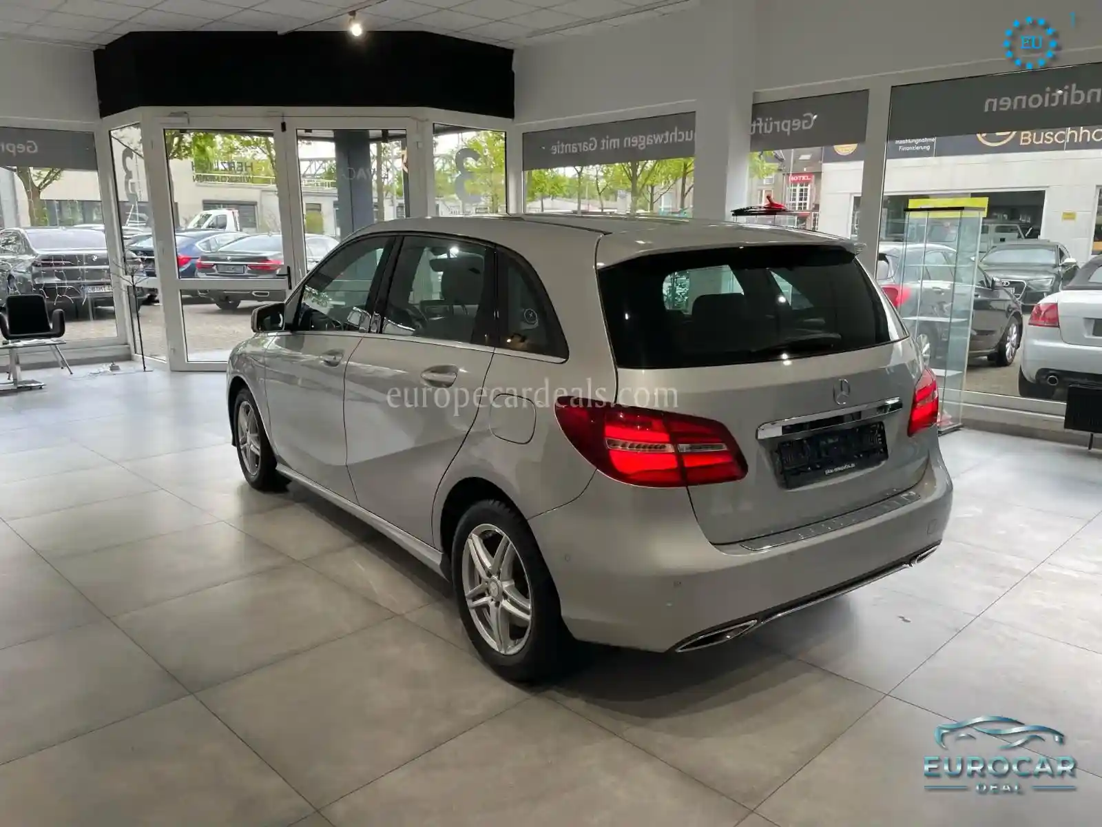 Mercedes-Benz B 220
