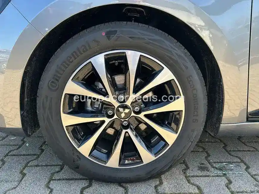 Mitsubishi Colt