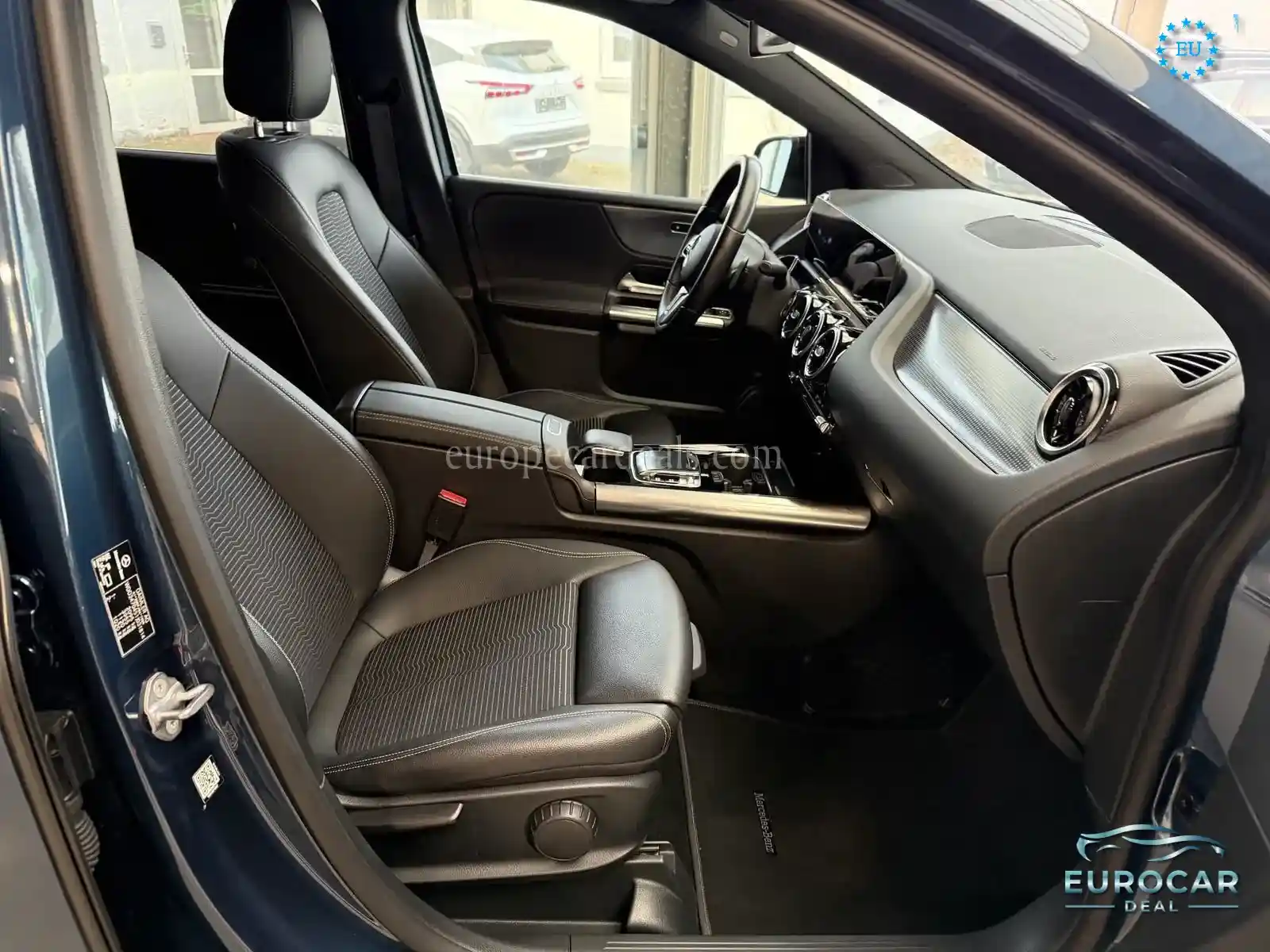 Mercedes-Benz B 220