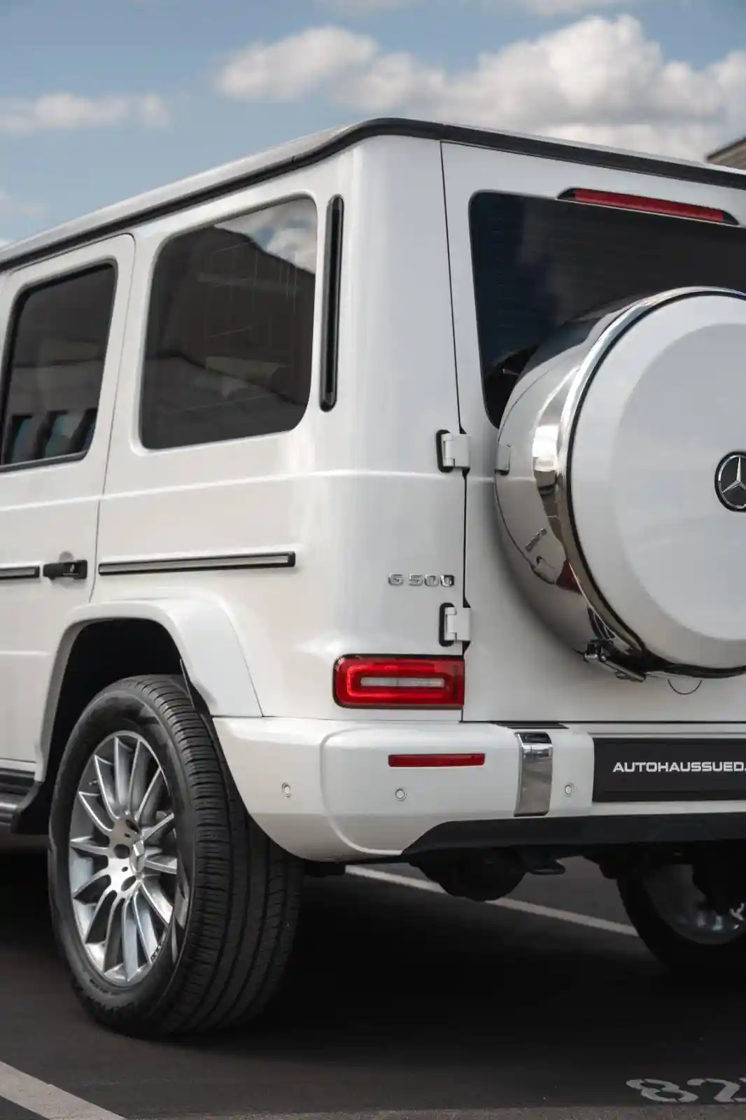 Mercedes-Benz G 500