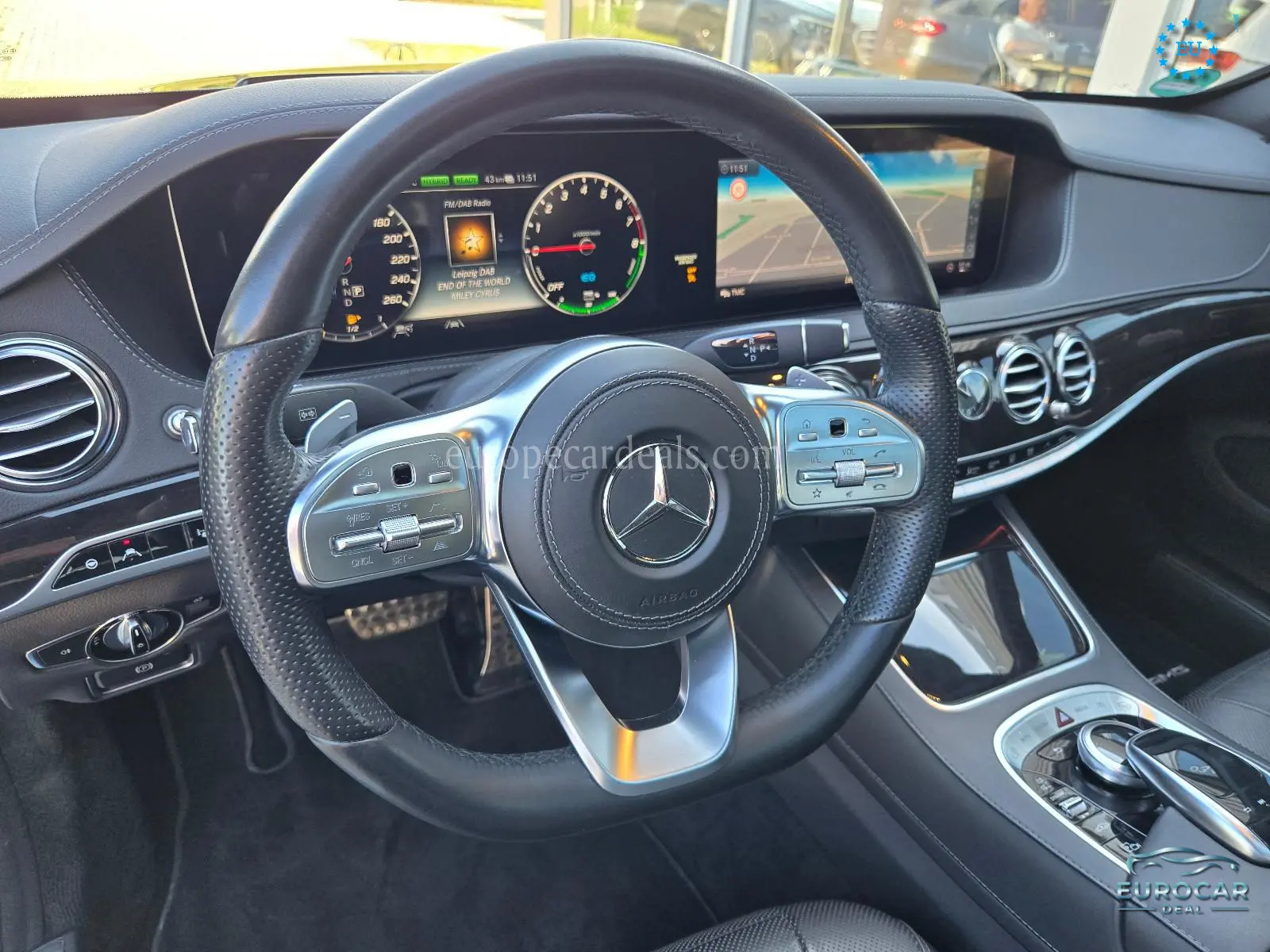 Mercedes-Benz S 560