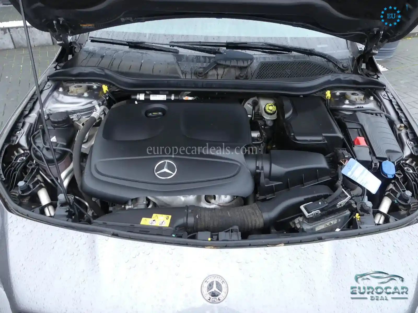 Mercedes-Benz CLA 200