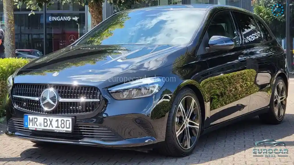 Mercedes-Benz B 180