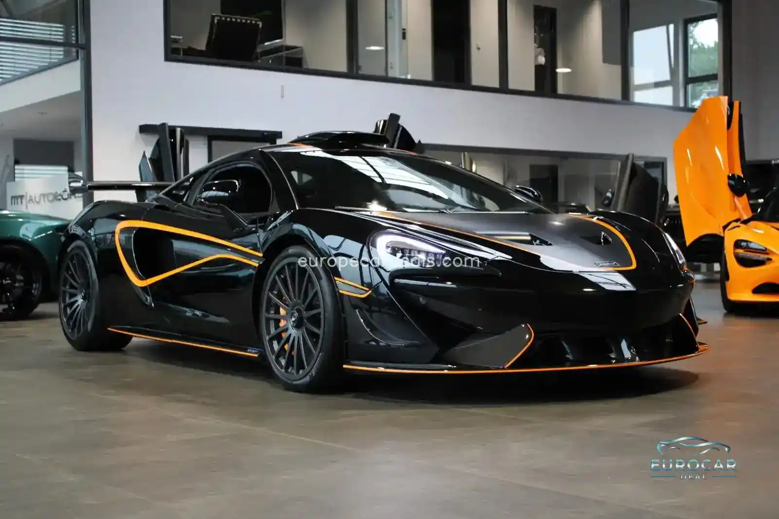 McLaren 620R