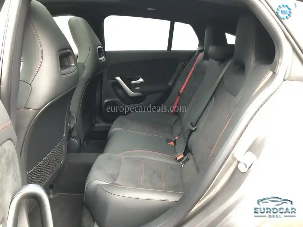 Mercedes-Benz CLA 45 AMG Shooting Brake