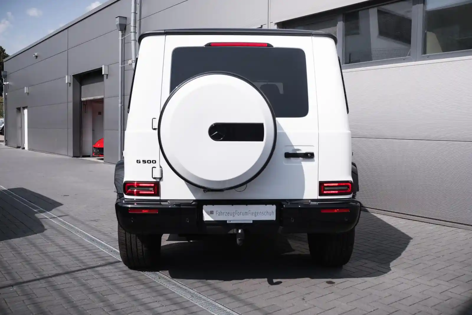 Mercedes-Benz G 500