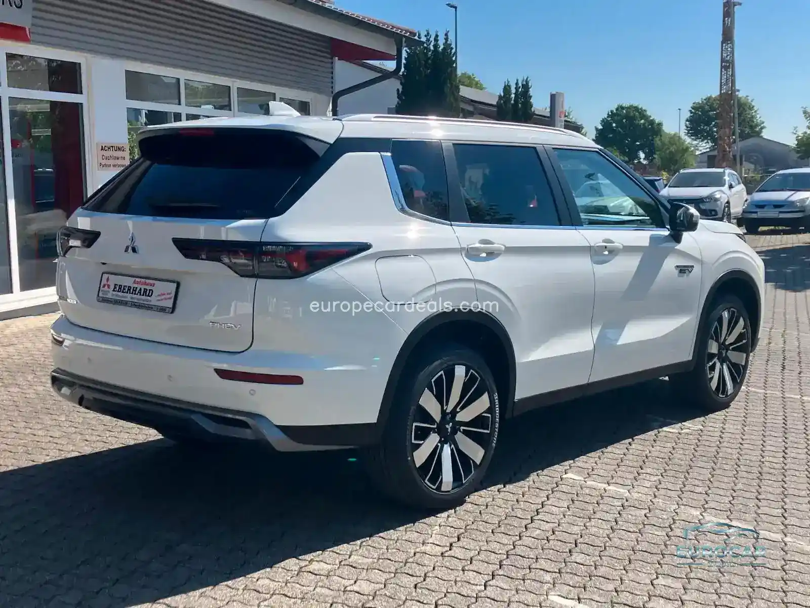 Mitsubishi Plug-in Hybrid Outlander