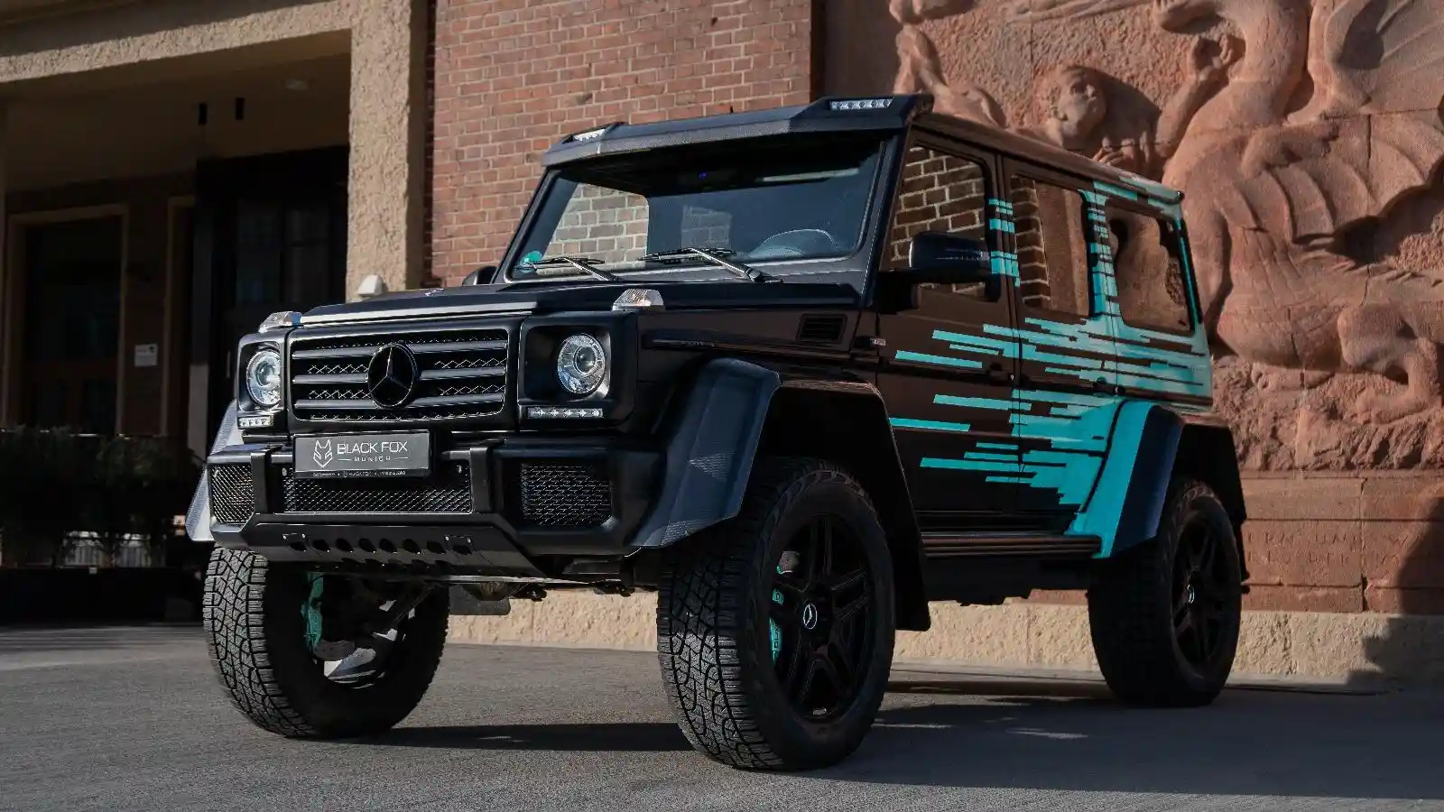 Mercedes-Benz G 500
