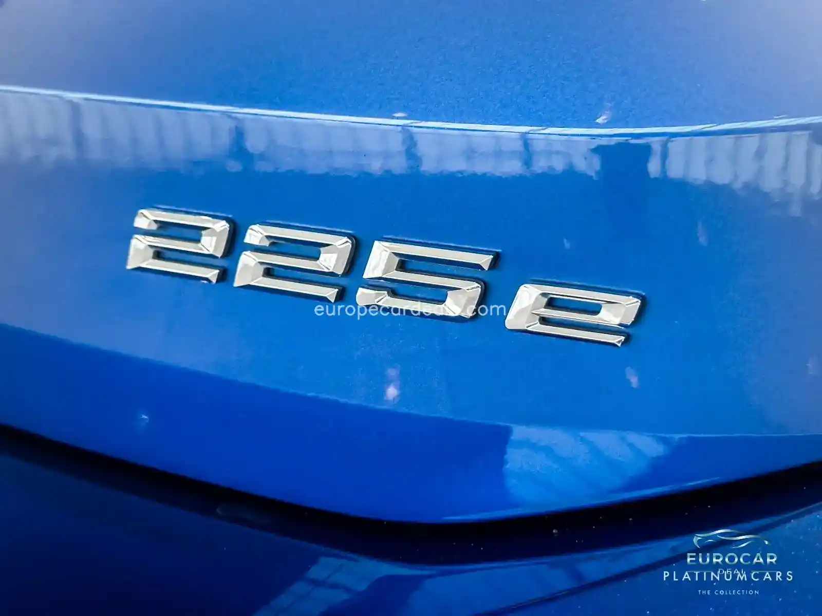 BMW 225
