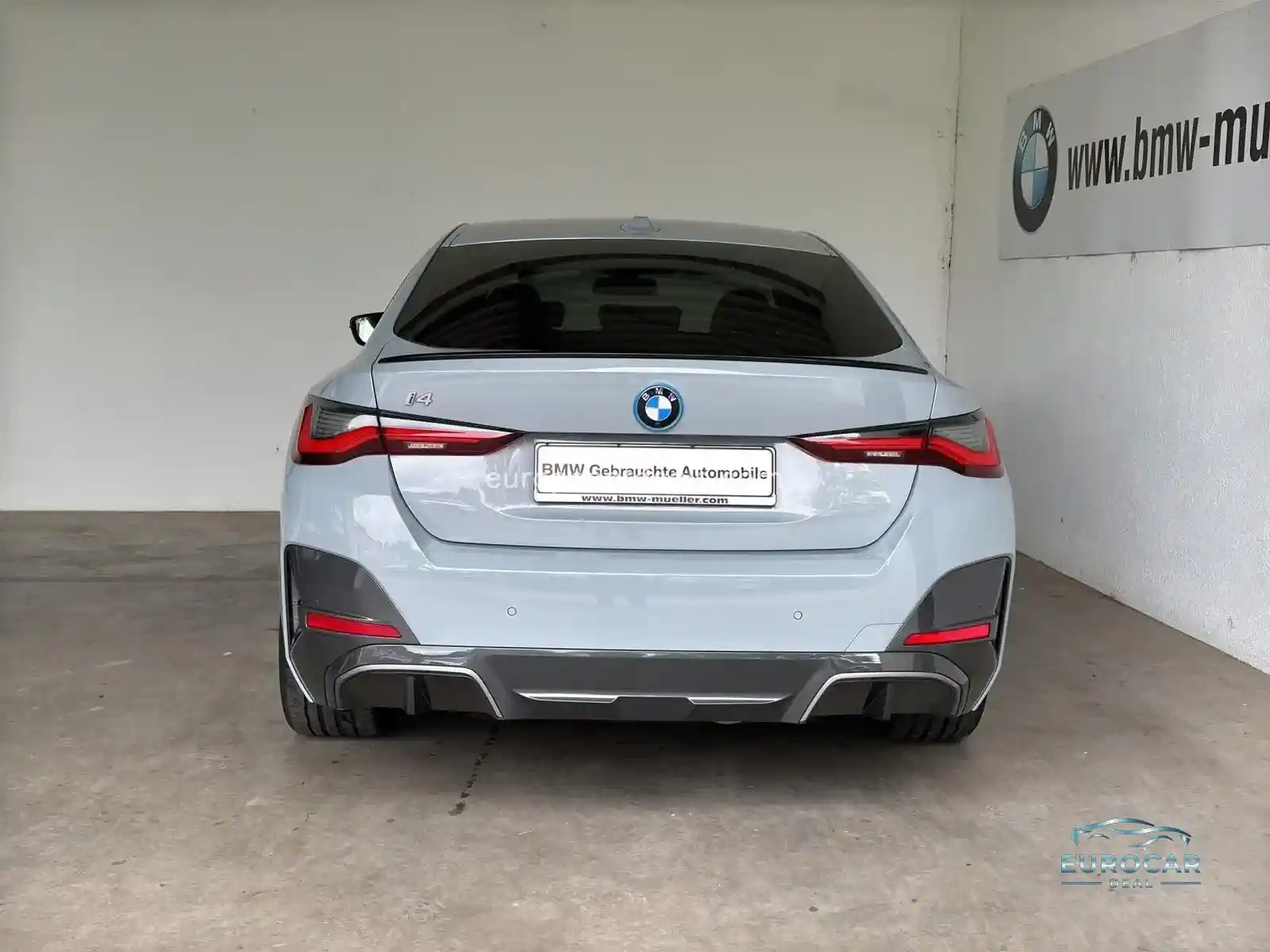 BMW i4