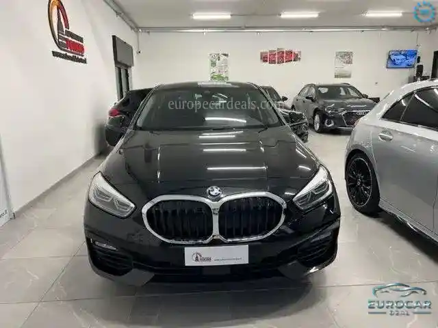 BMW 118