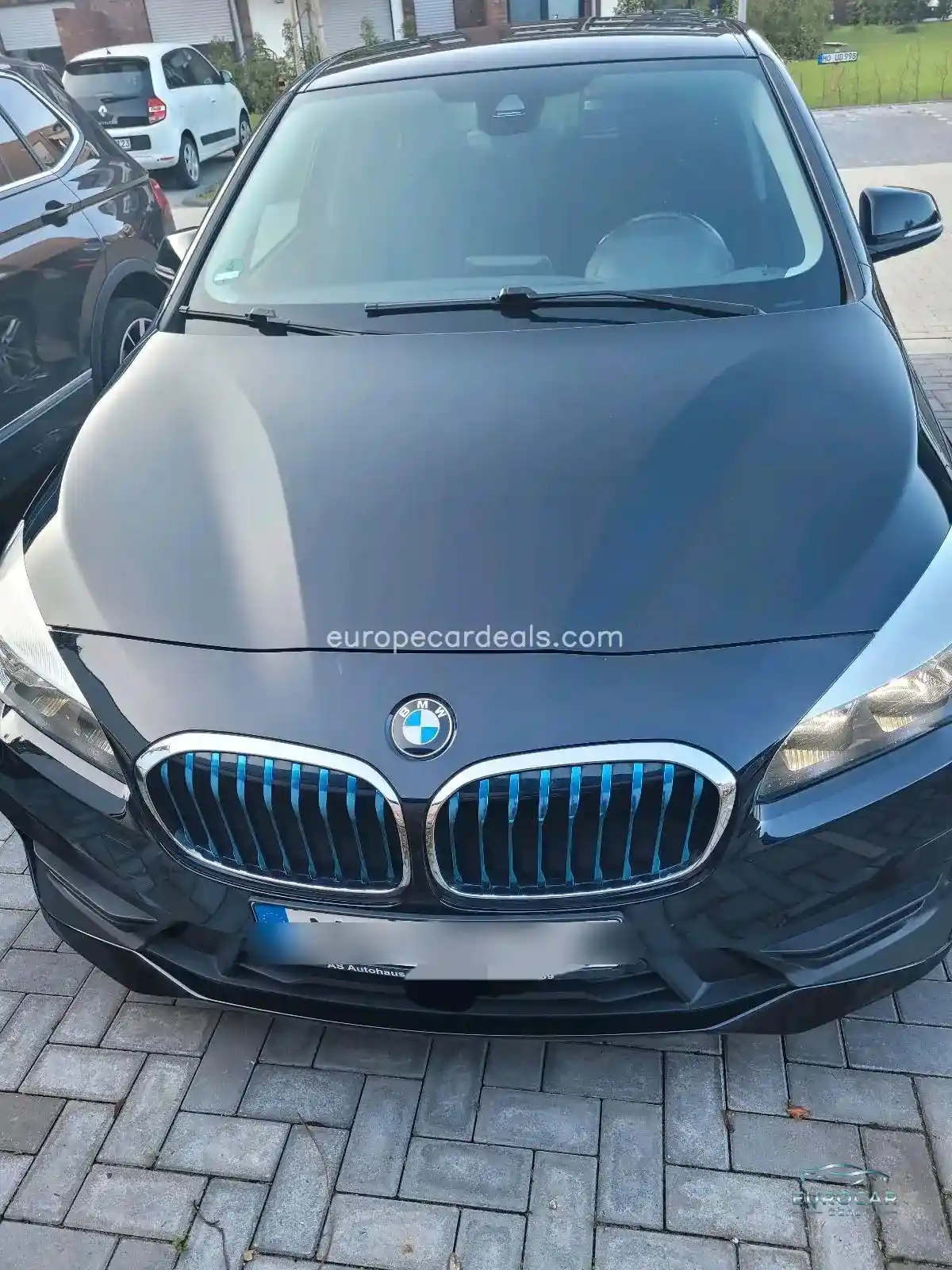 BMW 225