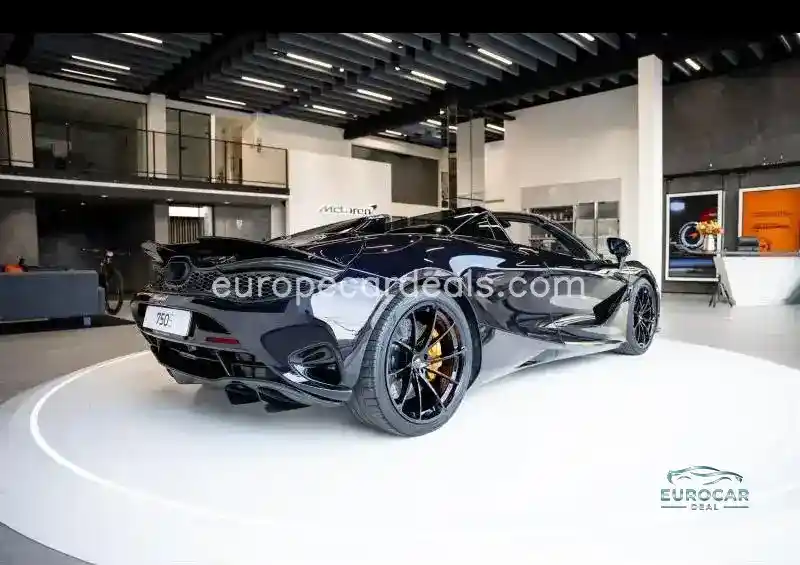 McLaren 750S