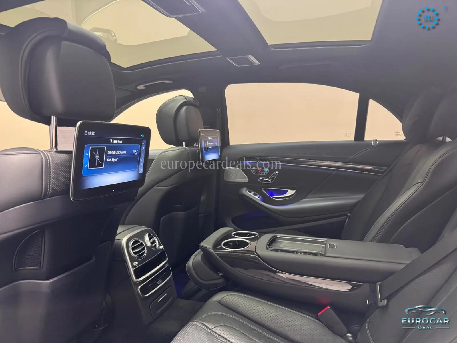 Mercedes-Benz S 560