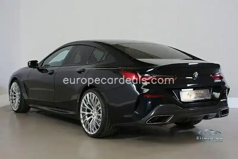 BMW M850