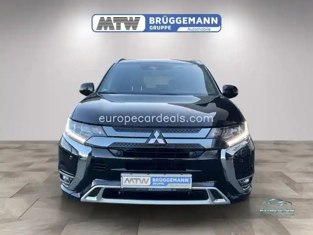 Mitsubishi Plug-in Hybrid Outlander