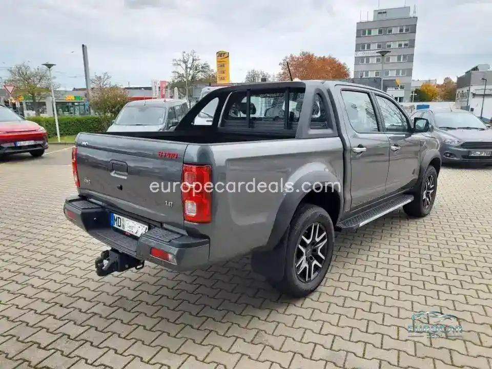 JAC 8 Pro