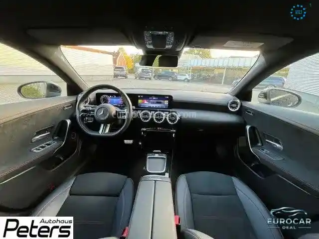 Mercedes-Benz CLA 180