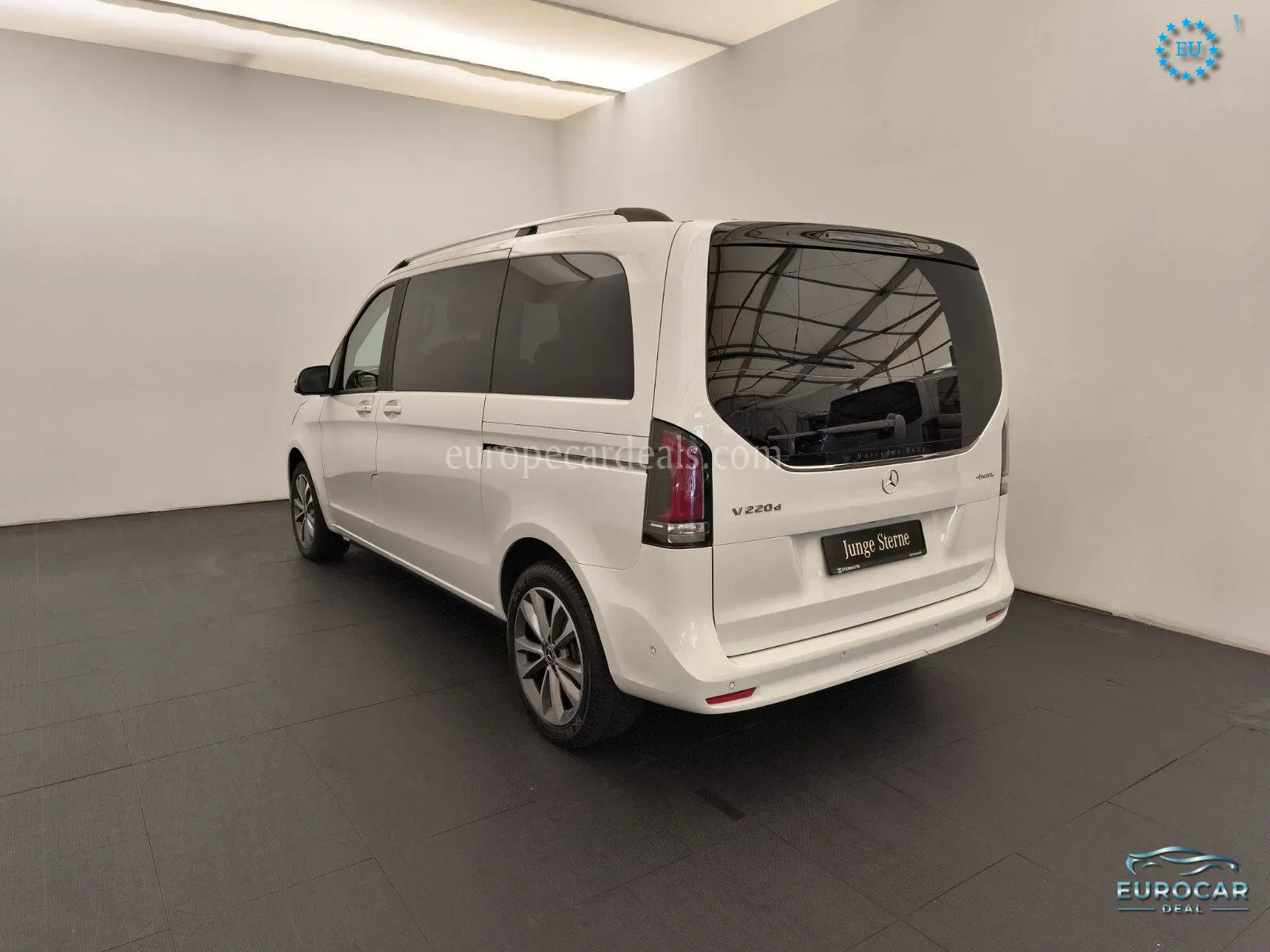 Mercedes-Benz V 220