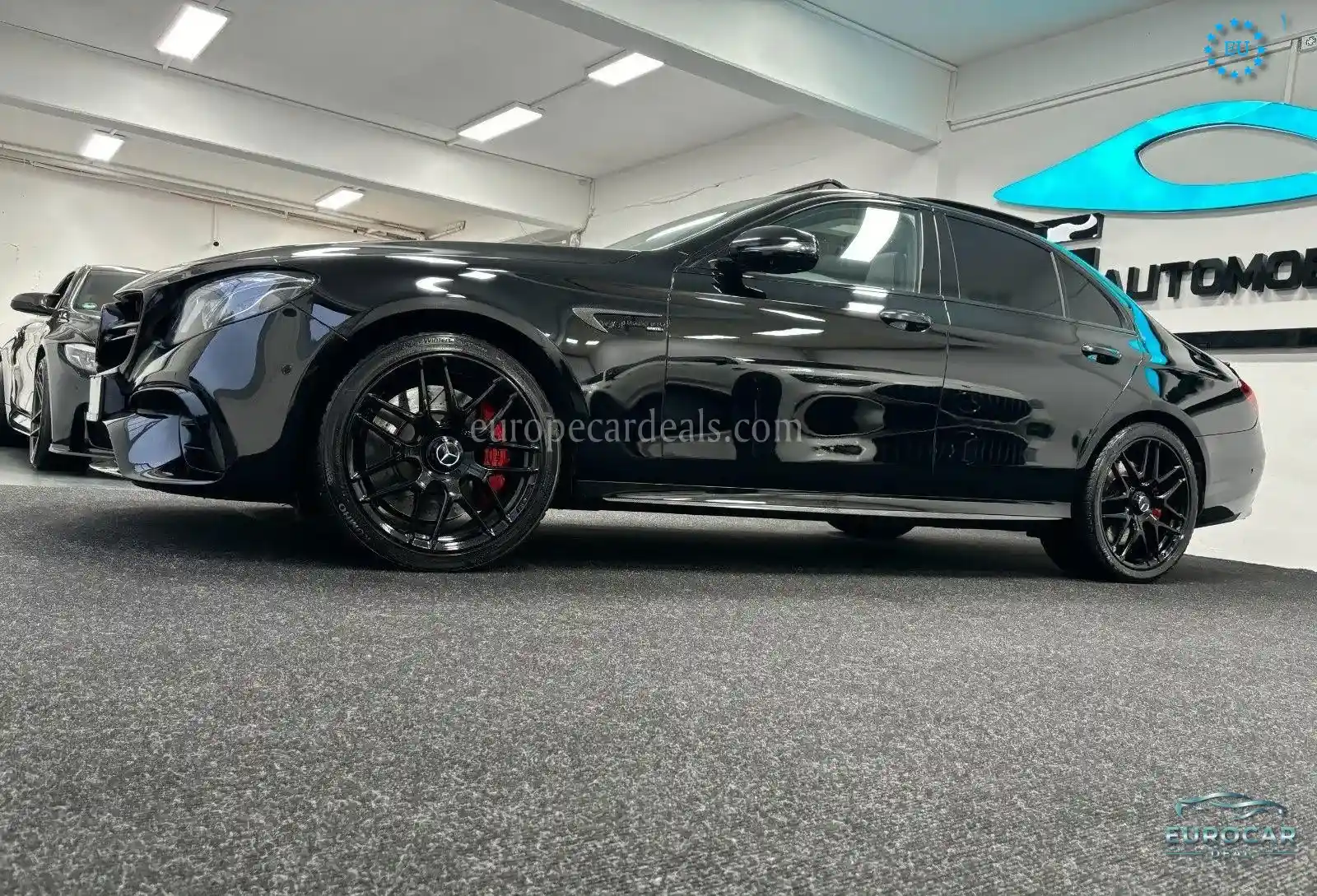 Mercedes-Benz E 63 AMG