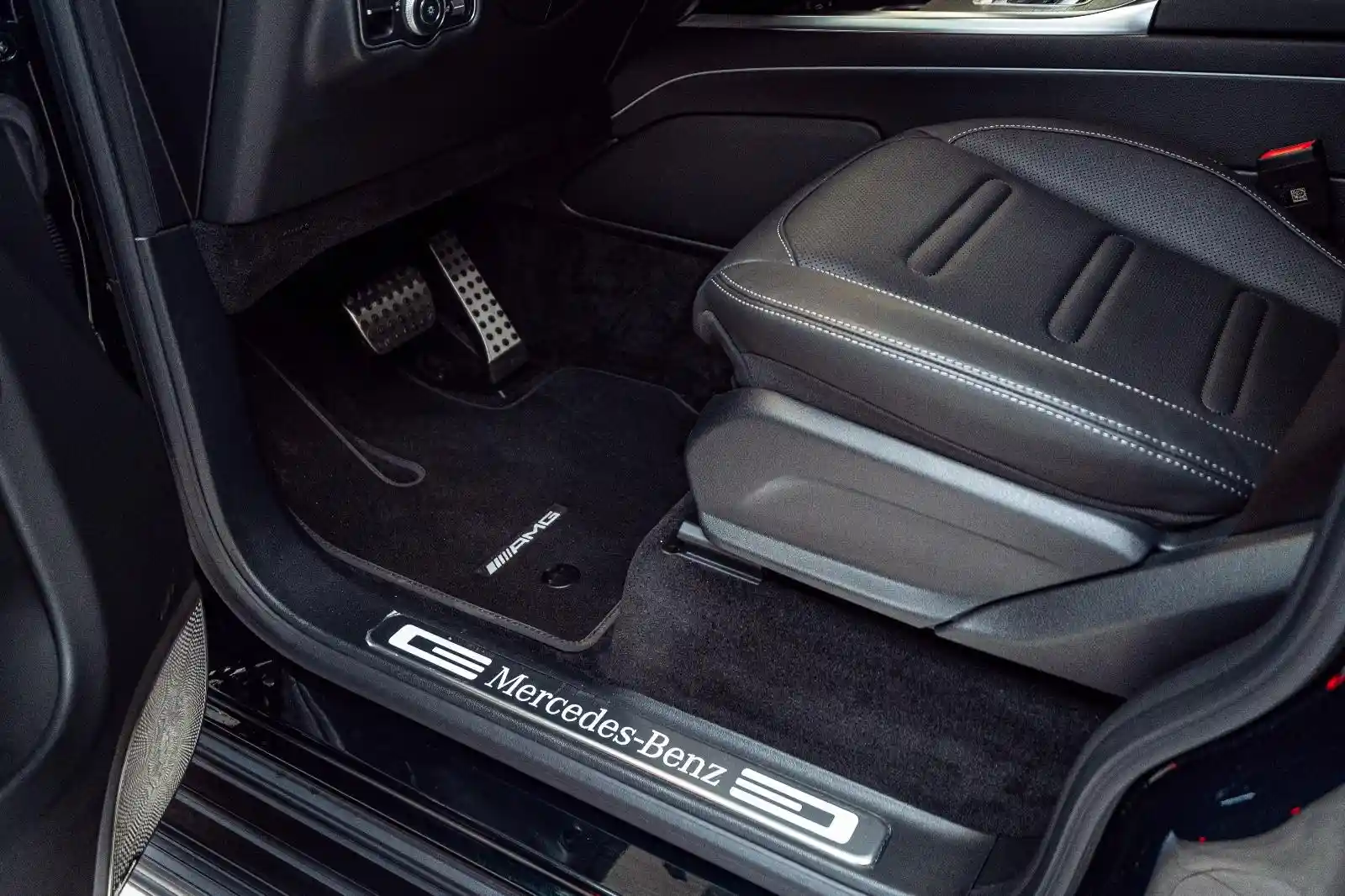 Mercedes-Benz G 450