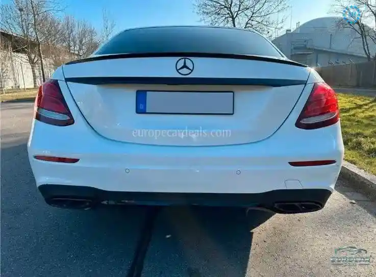 Mercedes-Benz E 250