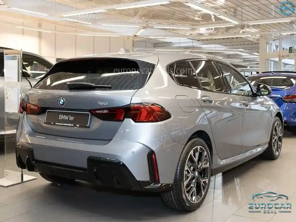 BMW 120