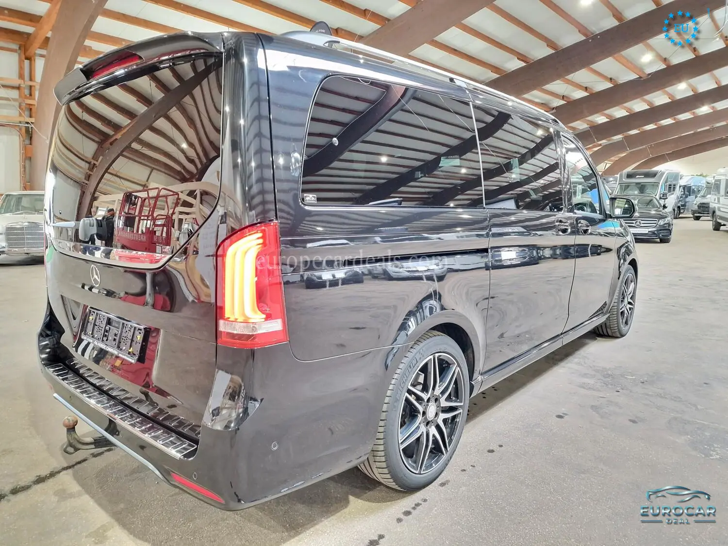 Mercedes-Benz V 220
