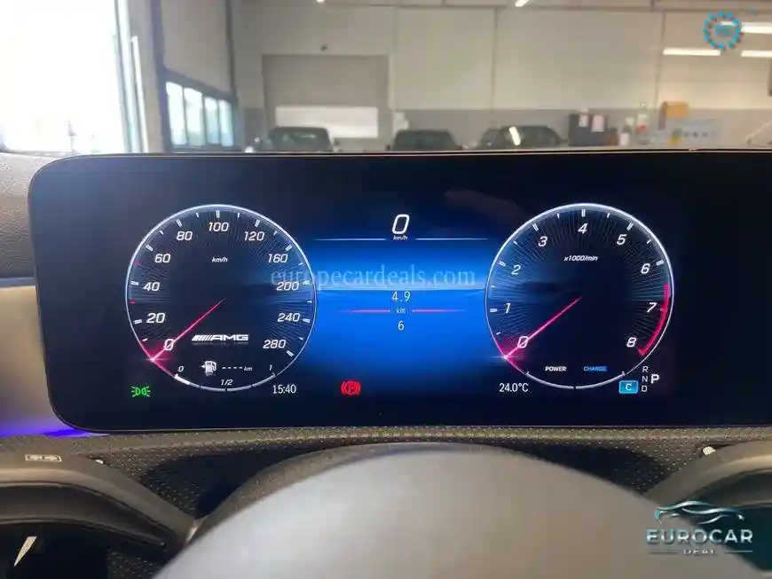 Mercedes-Benz A 35 AMG