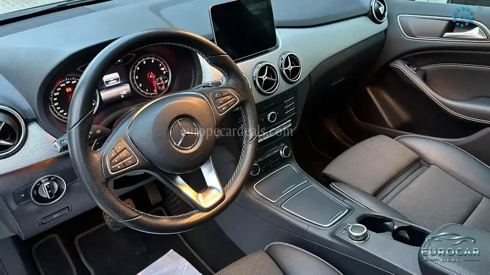 Mercedes-Benz B 200
