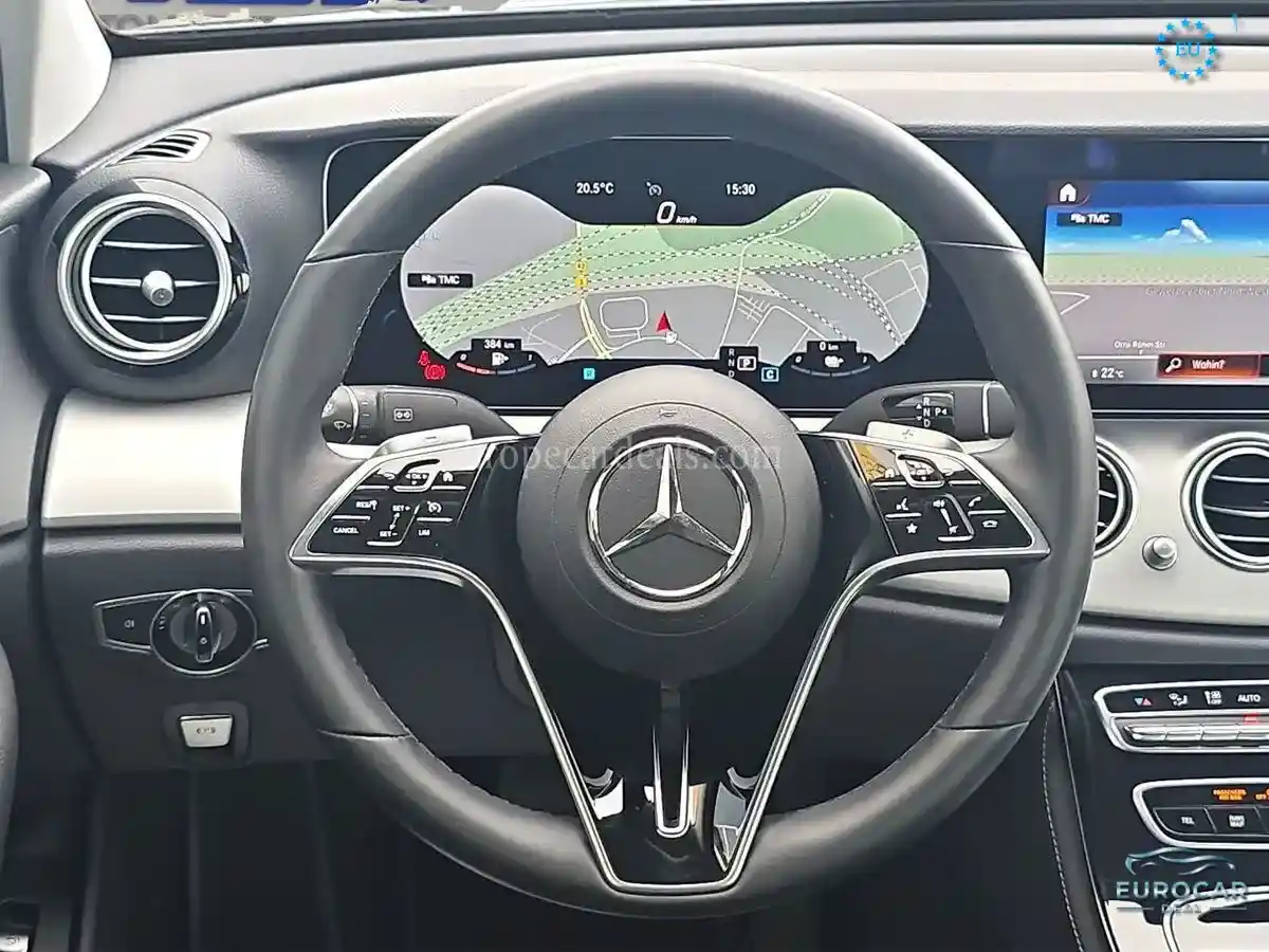 Mercedes-Benz E 300
